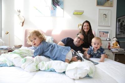 Cornelia Tischmacher, then 40, with her husband Udo Kittelmann and their 8-year-old twins Lucie and Leo. The photo was taken in July 2018, before she began chemotherapy for lung cancer.