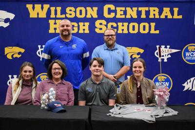 Wilson Central's Melvin signs with Lee University golf