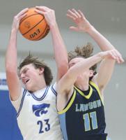 Lightning, Raptors hold off Wildcats 69-63