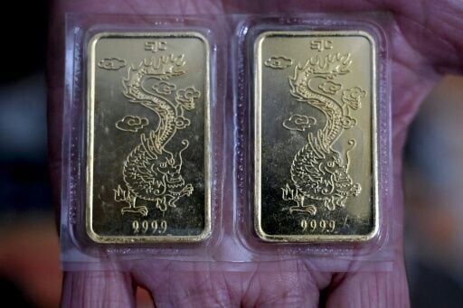 The extraordinary run-up in gold prices has brought unexpected windfalls to millions of Vietnamese holding hallmarked bars and rings seen as symbols of luck, but has also touched off a wave of speculation