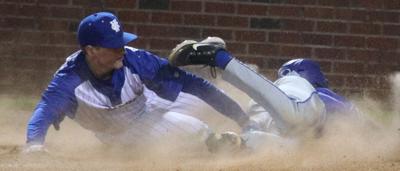 Wildcats double up Shelbyville 4-2