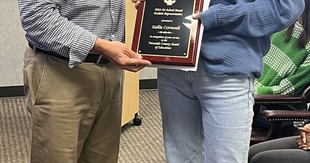 School board welcomes Tucker and Denning - Vimarsana News