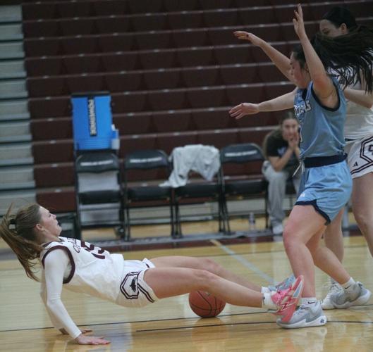 Tarpley adds another double-double as Cumberland women cruise to win