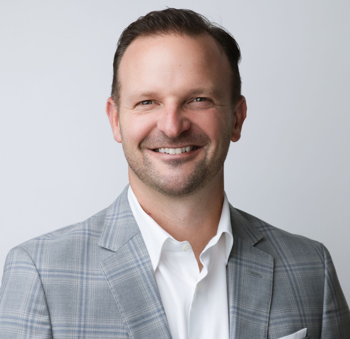 Joseph (Joe) Battistoni, Chief Revenue Officer (CRO) at Lee Enterprises