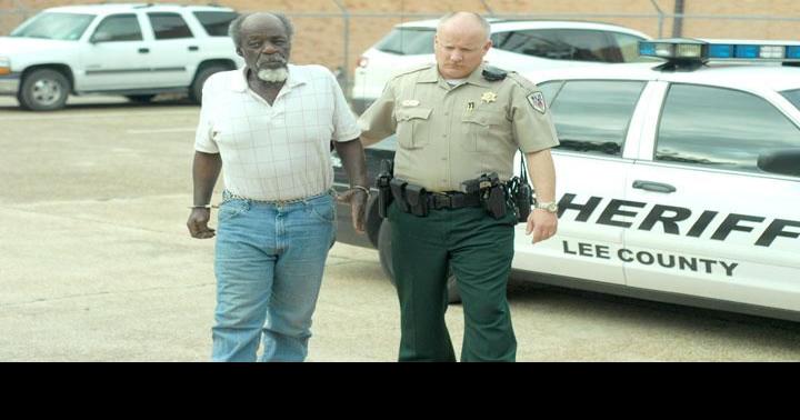 Senior citizen arrested for dealingcocaine About People