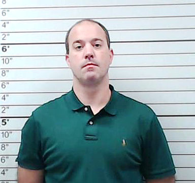 Tupelo teacher indicted on sex-with-student charges