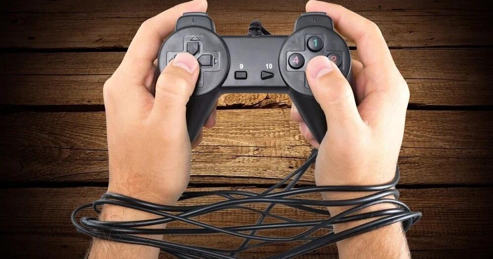 Parent sues, claims video game addiction harmed child