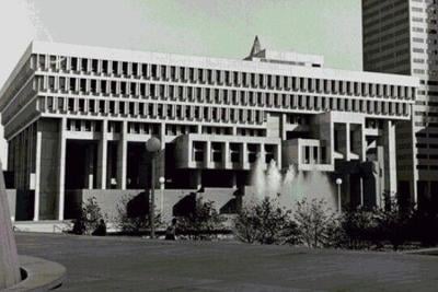 bostoncityhall.jpg