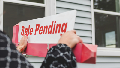sale-pending-sign-house-real-estate.png