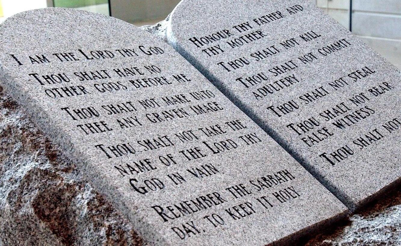 Nonprofit files amicus brief in appeal over 10 Commandments Louisiana