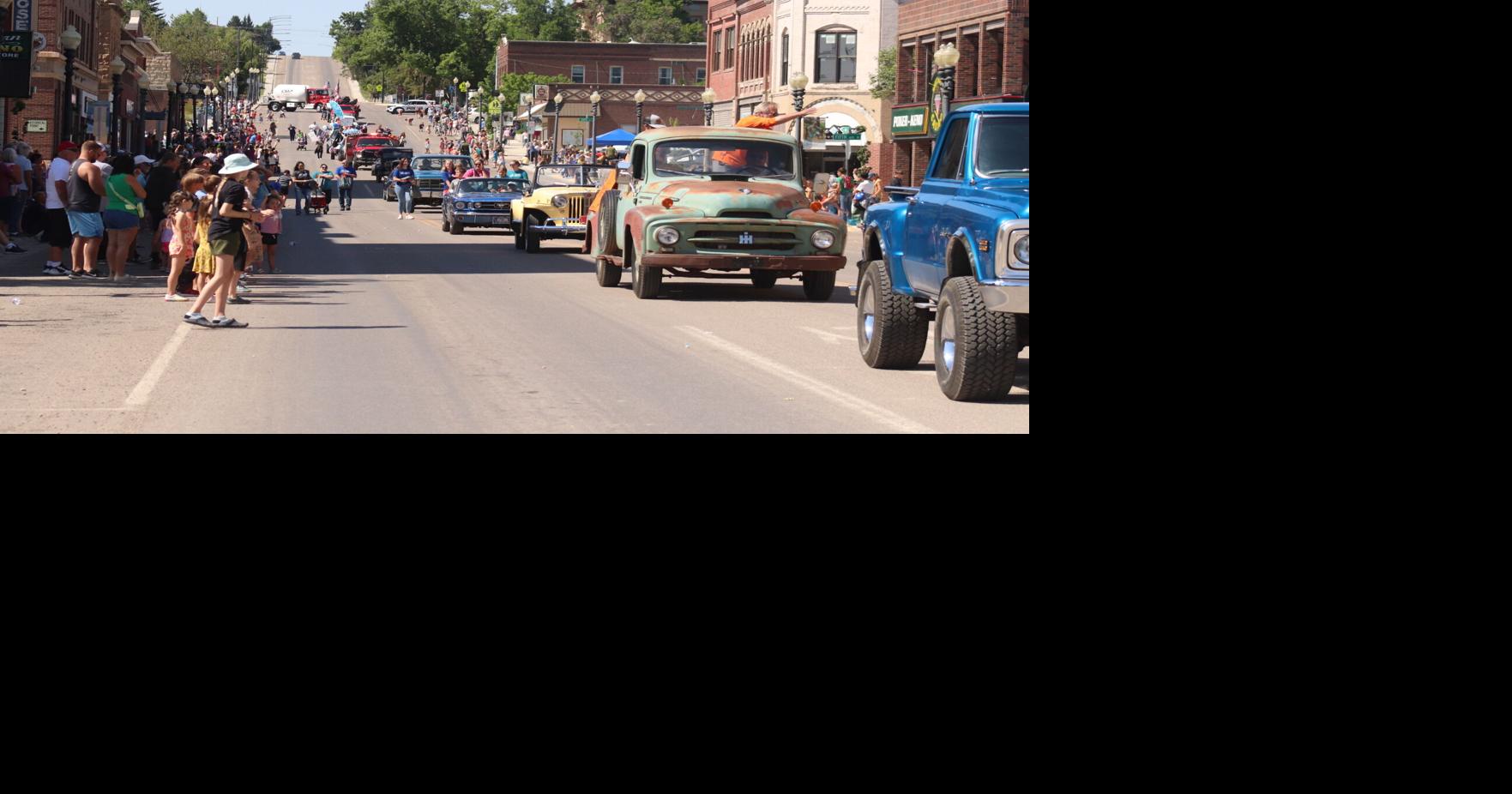 PARADE TIME Scenes from the Central Montana Fair parade News