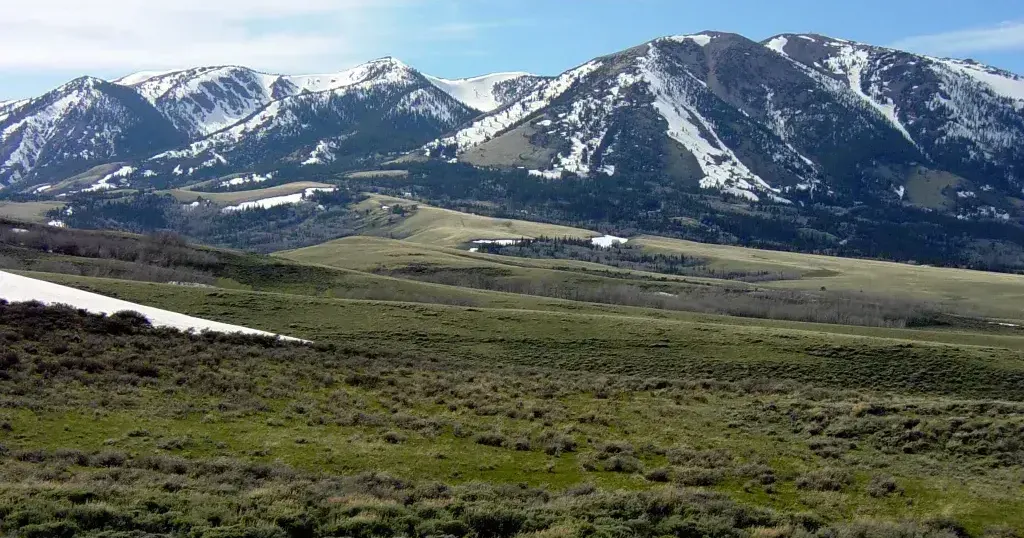 Public land groups sue FWP over corner-crossing