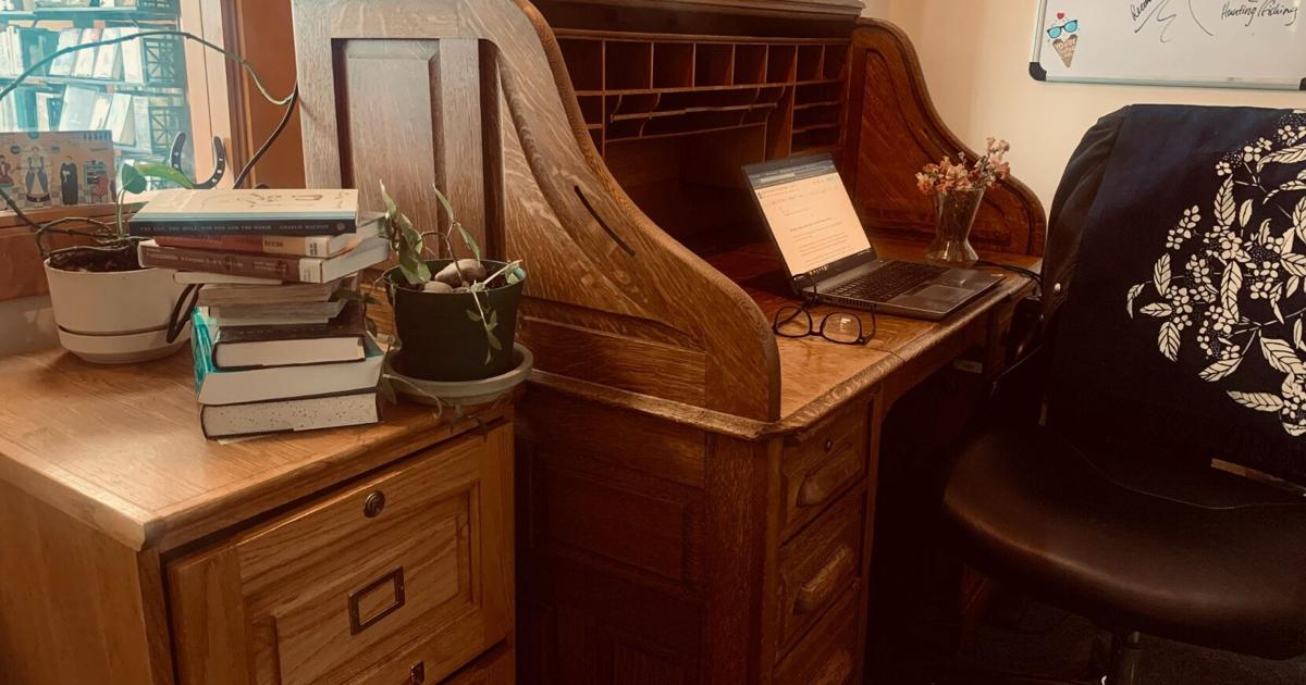 LEWISTOWN LIBRARY: Restoring Antiques at the Library | Community ...