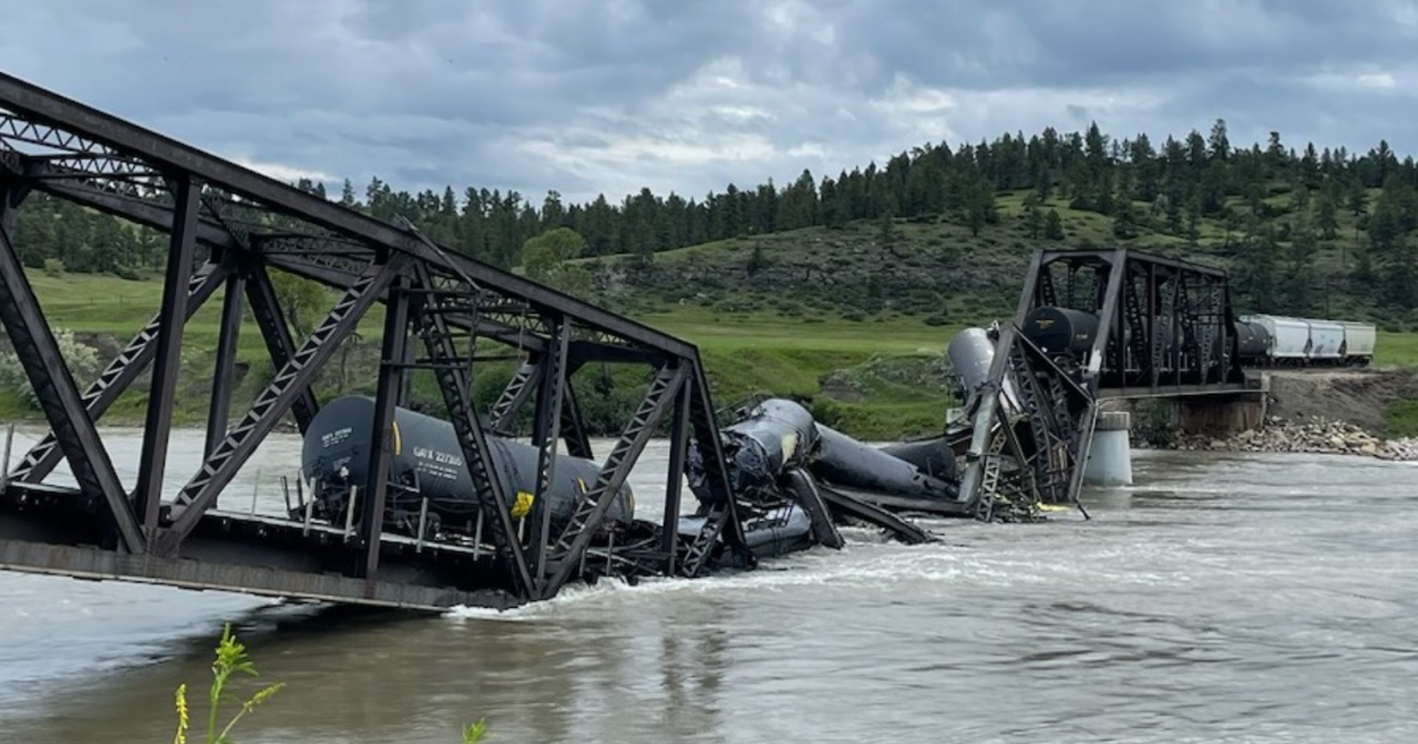 Yellowstone River train derailment has impacts in Central Montana - Vimarsana News