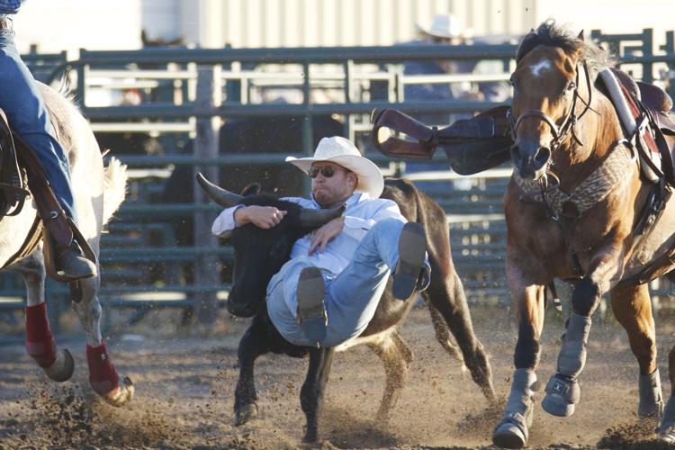 Kaden Wooters steer wrestling