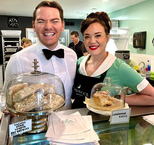 Paper Moon /COPYRIGHT RESTRICTED