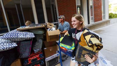 Residence Hall Move-in Day