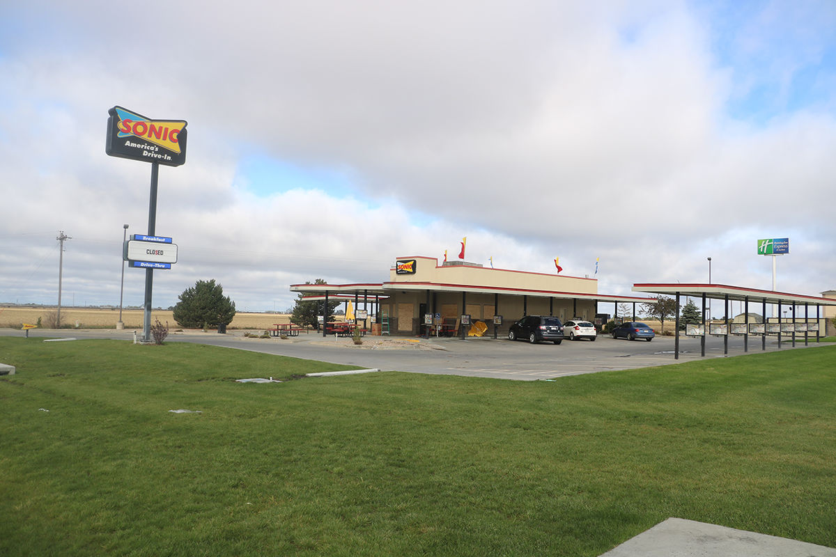 Sonic’s Lexington location closes