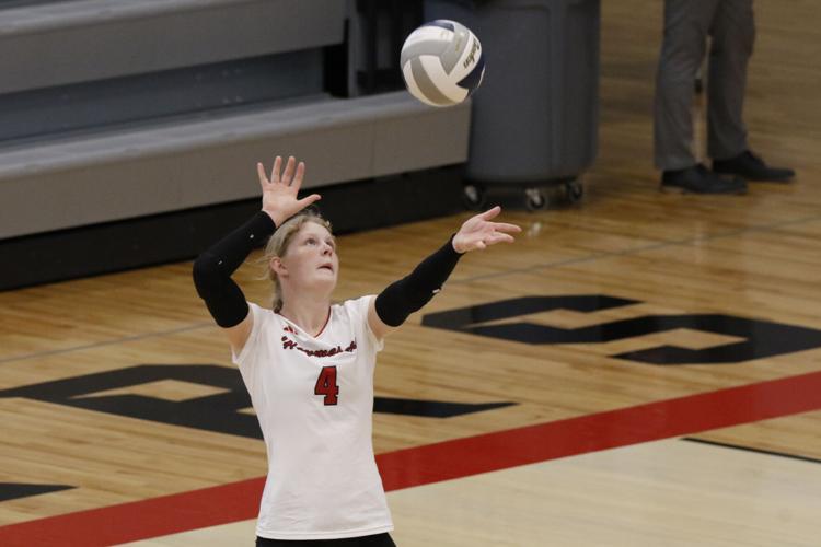 Cozad sweeps Sutherland, Maxwell at home triangular