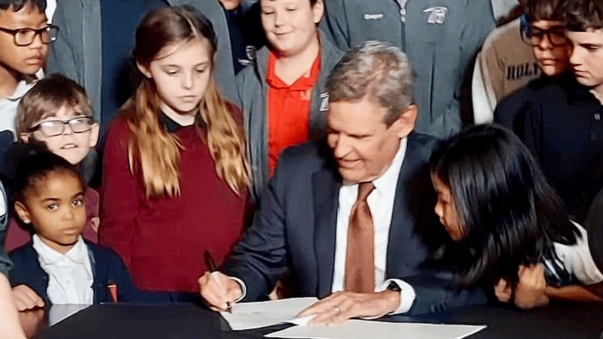 As school choice programs grow, parents are demanding better customer service