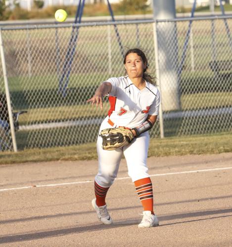 100524-lex-sports-sb-p1