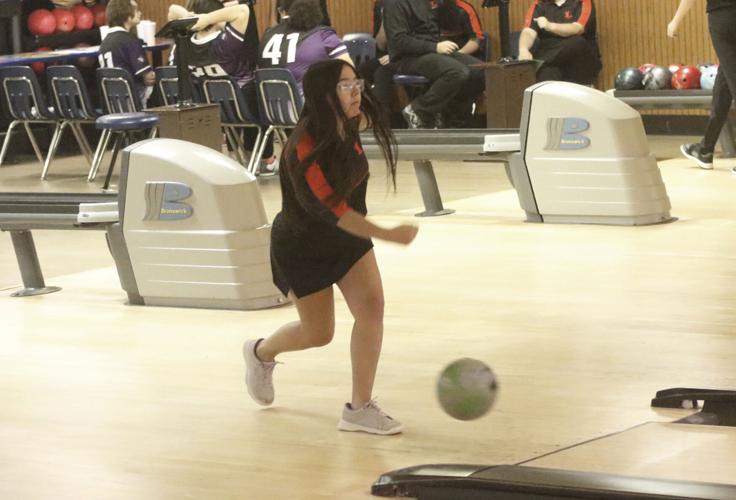 122124-lex-sports-bowling-lex-p2