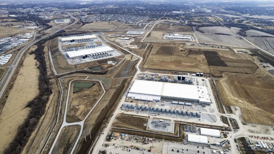 COPYRIGHT RESTRICTED  Google Data Center Omaha