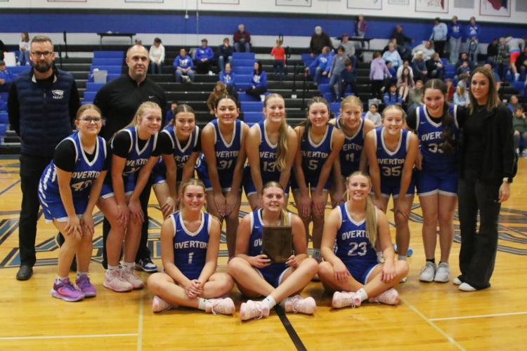 Lady Eagles win Ravenna tournament