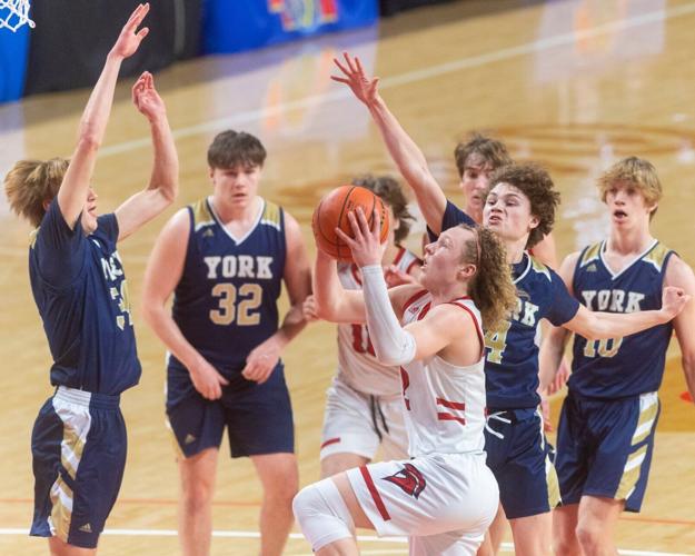 Platteview vs York, 3.10