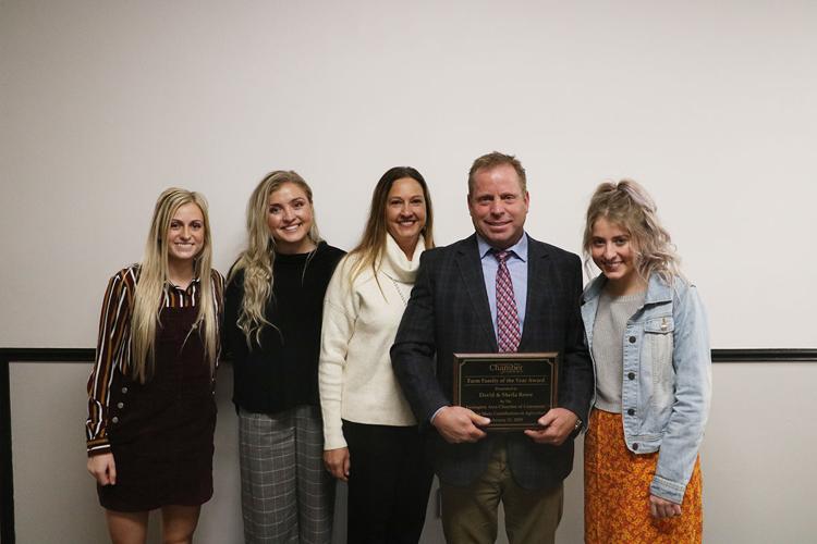 Lexington Area Chamber of Commerce banquet celebrates bond of both local business and agriculture