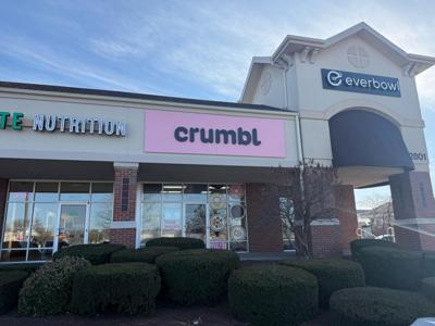 crumbl sign