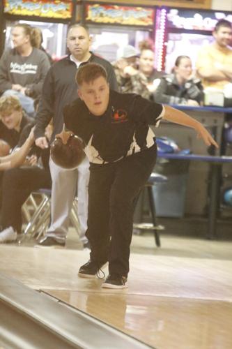 122124-lex-sports-bowling-lex-p8