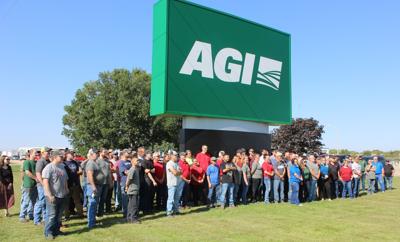 Business feature for Oct. 2 No. 2.JPG