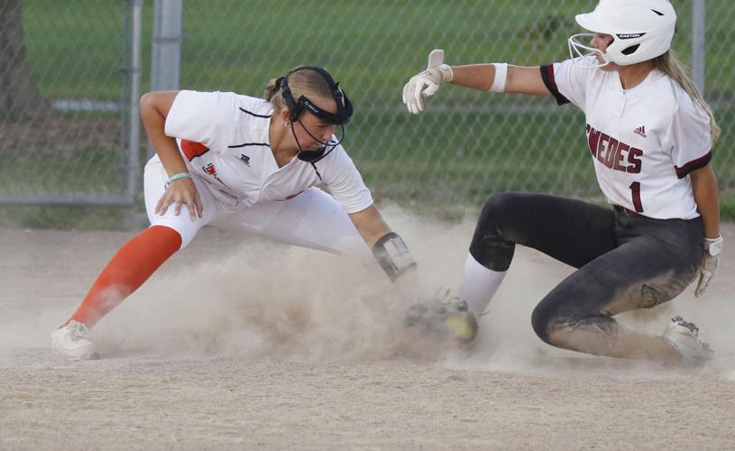 Shively attempts an out