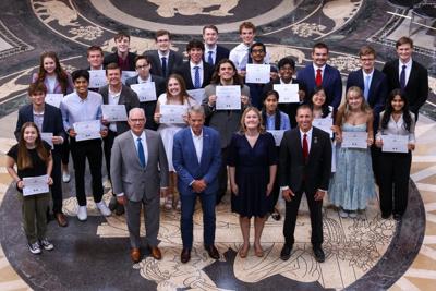 061024-owh-new-act-nf-01