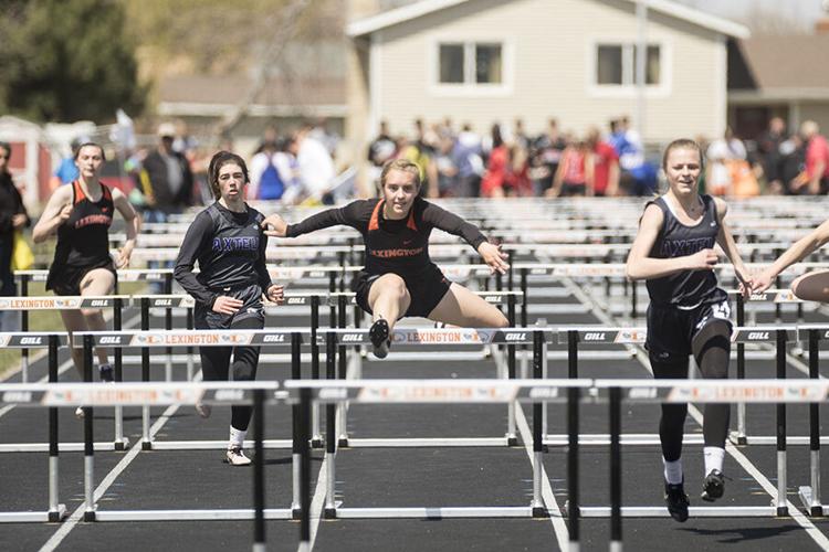 Sarah Treffer WEB.jpg