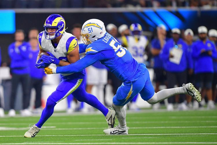 FOOTBALL-NFL-LAC-LAR/