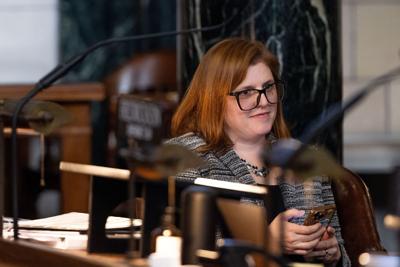 030423-owh-new-filibuster-ar01