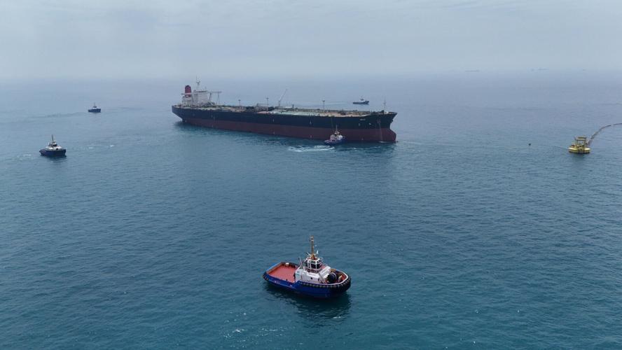 FILE PHOTO: Chinese refiners delay projects with Middle East oil supply disrupted