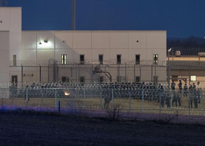 010922-owh-new-prisons2.JPG (web)