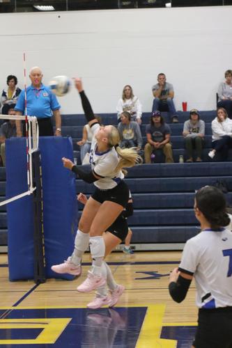 Overton volleyball at Elm Creek triangular