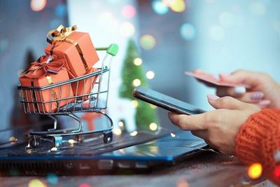 Holiday shoppers are turning to AI. Can retailers deliver?