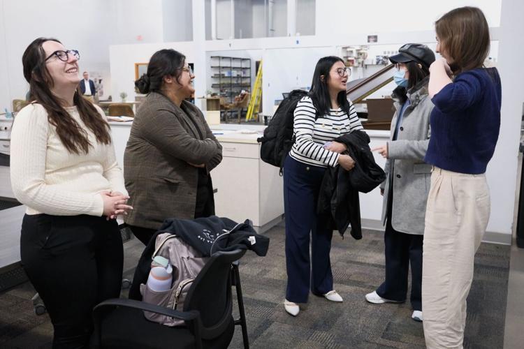 COPYRIGHT RESTRICTED FFP—Immigration Clinic