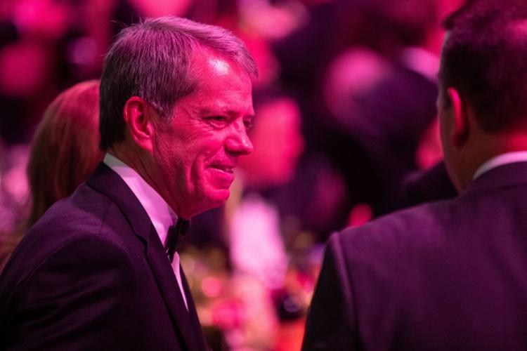 010823-owh-new-pillenball-ar06