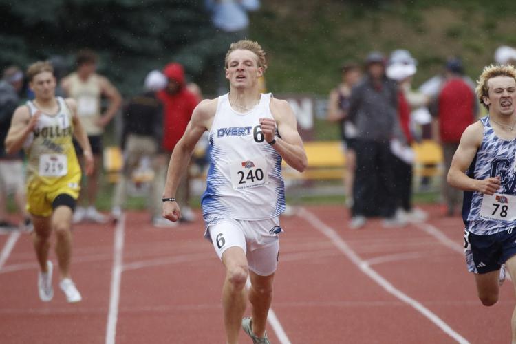 Overton's Hayden Muirhead 400-meter dash