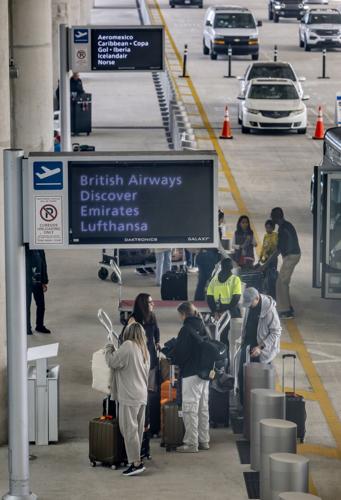 BIZ-TRUMP-SOCIAL-MEDIA-THEME-PARKS-OS