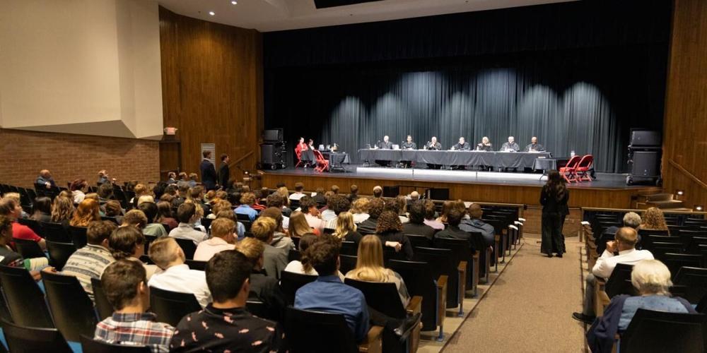 Aurora High School Hosts Supreme Court Arguments