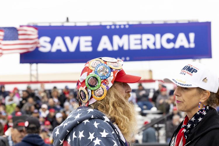 Trump rallies support for Reynolds, Grassley in Sioux City