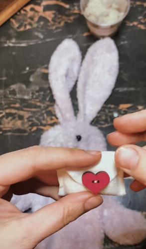 Bunny 2.jpg