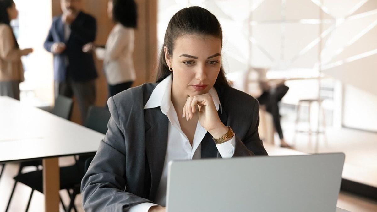 How AI is helping companies sell to Millennials who hate sales calls